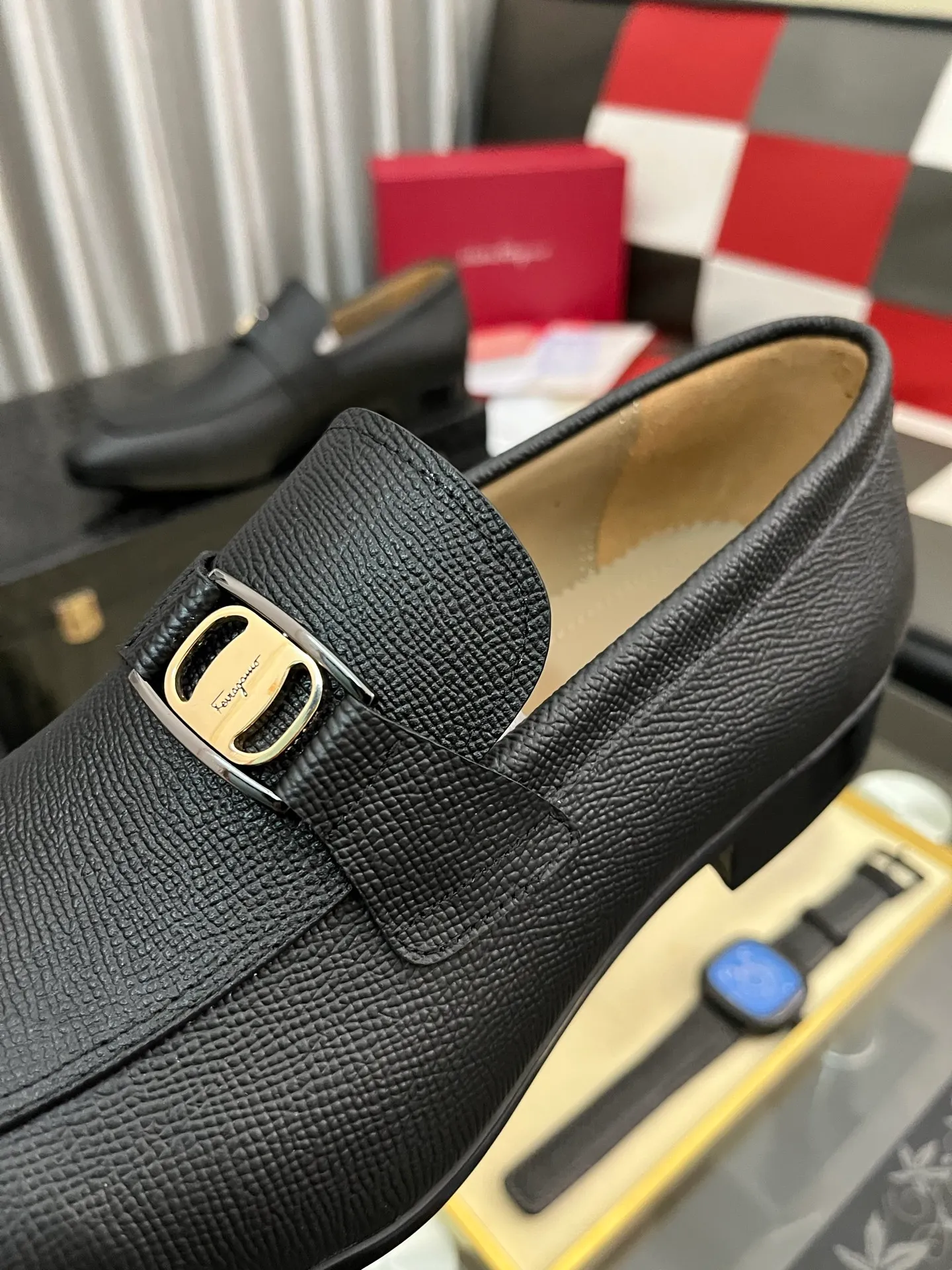 Men's shoes 💰: 600⌚️⌚️【Salvatore Ferragamo】Ferragamo business leather shoes, 1:1 top purchasing quality, imported selected original calfskin for the uppers, imported original water-dyed cowhide for the inner feet, imported original 1:1 customized Italian handmade lightweight foam outsole, code number: 38-44 (45 custom-made)